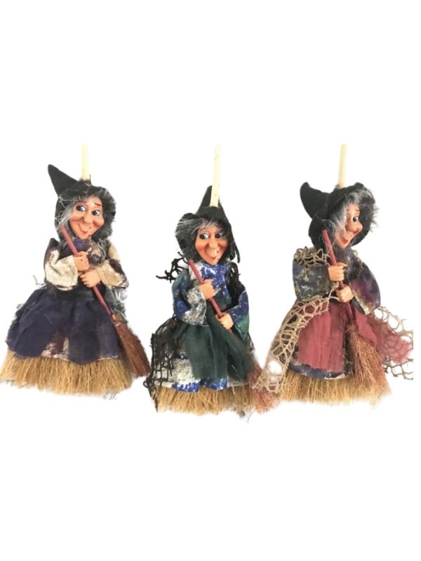 Befana Décoratif Avec Balai 28Cm - Assortis